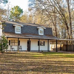 587 Doty Rd in Vidor $199,000